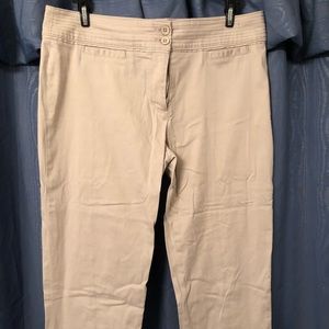 Willi Smith light khaki capris pants